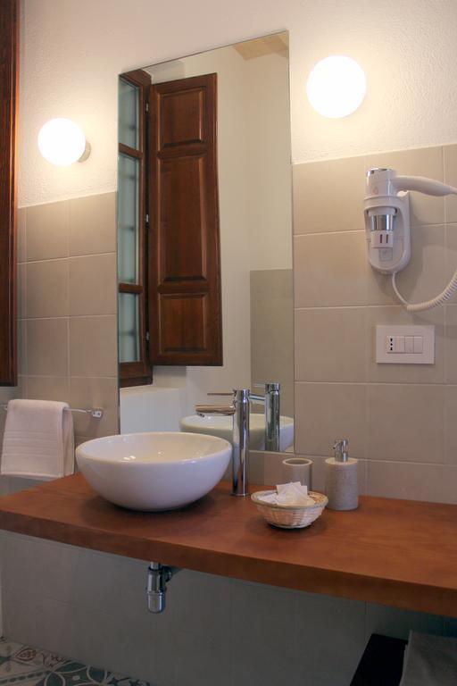 Art Guest House Кальярі Екстер'єр фото