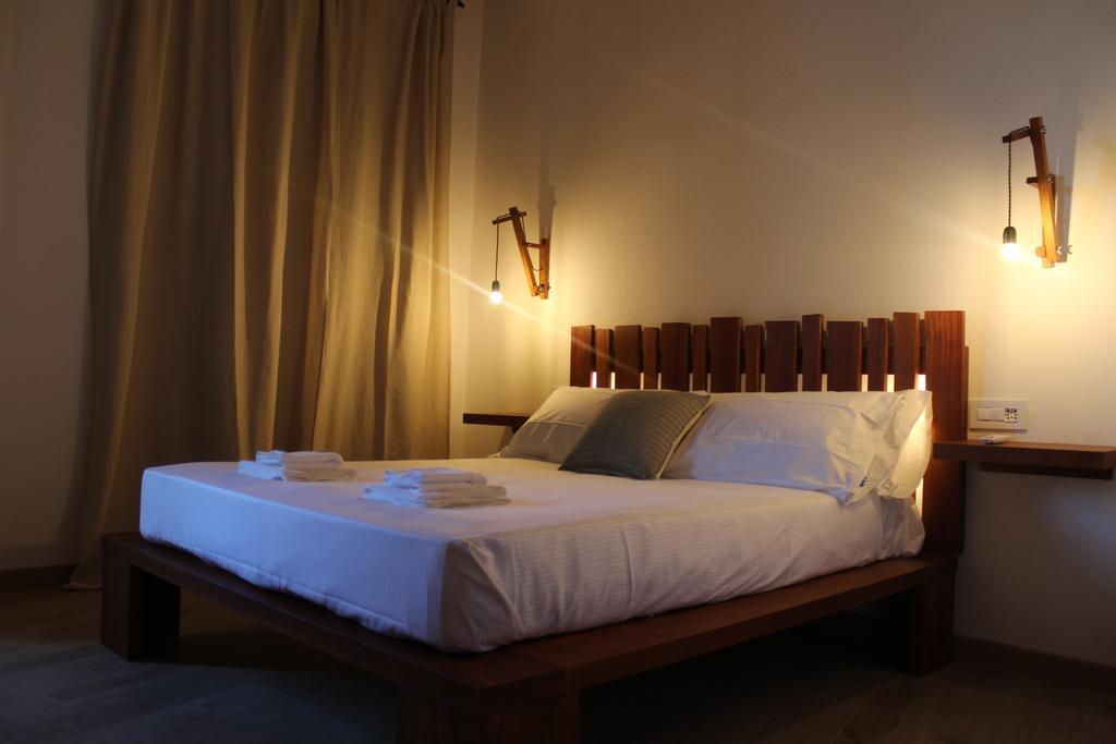 Art Guest House Кальярі Екстер'єр фото